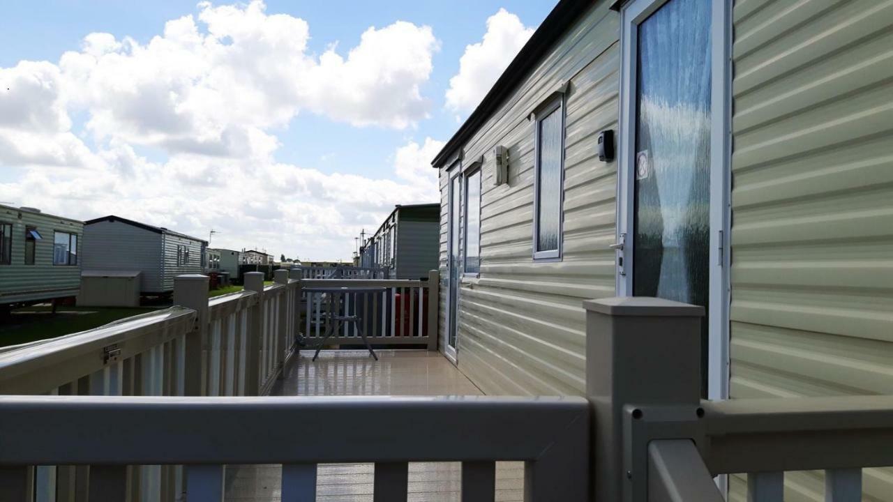 6 Berth Silver Beach Oasis Large Veranda Ingoldmells Exterior foto